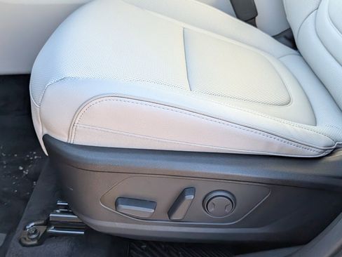 New 2026 Hyundai Tucson Limited image 13