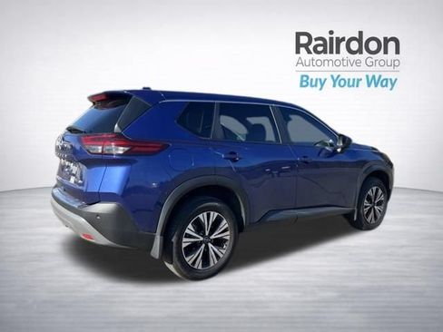 Used 2023 Nissan Rogue SV AWD/4WD image 7