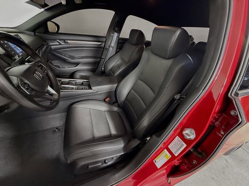 Used 2021 Honda Accord Sport image 24