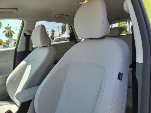 Used 2024 Hyundai Kona SEL FWD image 14