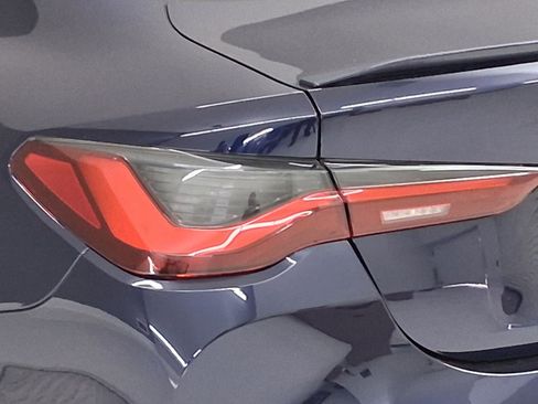 Used 2024 BMW M4 Competition RWD image 11