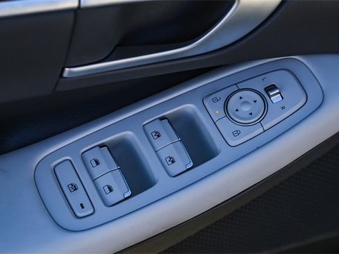 Used 2024 Hyundai Sonata SEL image 20