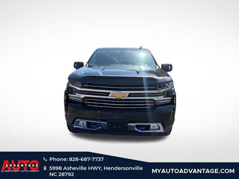 Used 2019 Chevrolet Silverado 1500 High Country w/ Technology Package AWD/4WD image 8
