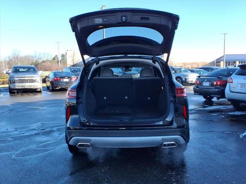 Certified 2023 INFINITI QX50 Luxe image 10