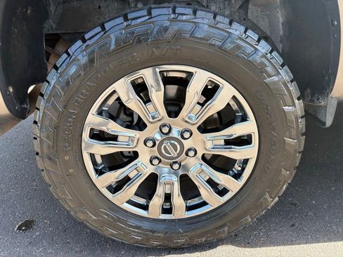 Used 2016 Nissan Titan Platinum Reserve AWD/4WD image 5