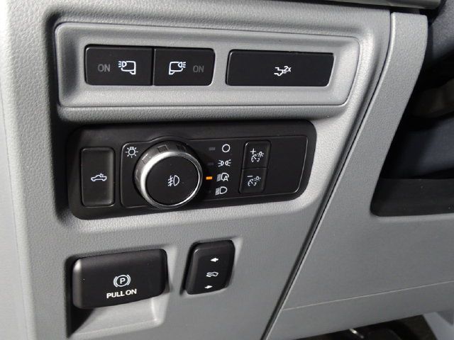 Used 2022 Ford F150 Lariat AWD/4WD image 17
