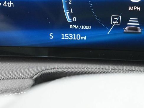 Used 2024 Cadillac XT4 Luxury w/ Cold Weather Package AWD/4WD image 35