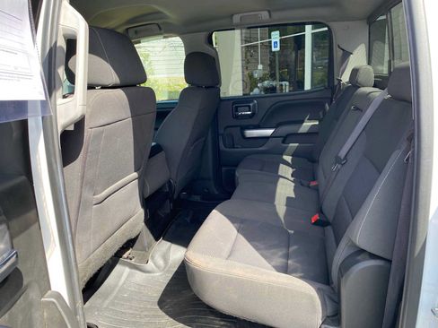 Used 2017 Chevrolet Silverado 1500 LT w/ Max Trailering Package AWD/4WD image 10