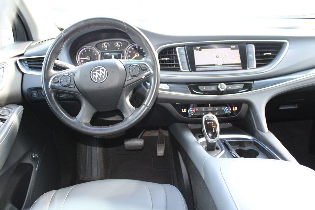 Used 2019 Buick Enclave Essence FWD image 14