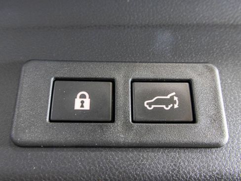 Used 2025 Subaru Ascent Premium AWD/4WD image 40