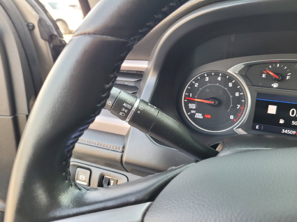 Used 2022 GMC Acadia AT4 AWD/4WD image 28