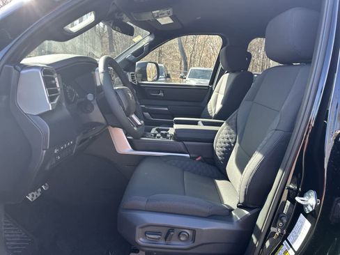 New 2026 Toyota Tundra SR5 AWD/4WD image 32