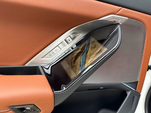 New 2026 BMW 760i xDrive w/ Executive Package image 24