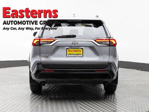 Used 2019 Toyota RAV4 LE w/ All Weather Liner Package AWD/4WD image 6