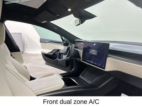 Used 2021 Tesla Model S Plaid image 16