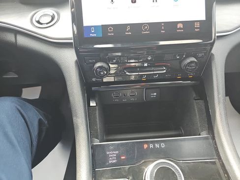 Used 2021 Jeep Grand Cherokee L Limited image 23