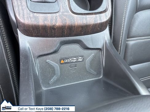 Used 2021 GMC Canyon Denali image 23