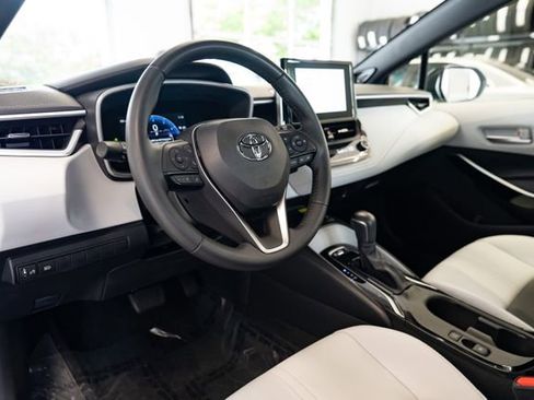 Used 2023 Toyota Corolla XSE FWD image 24