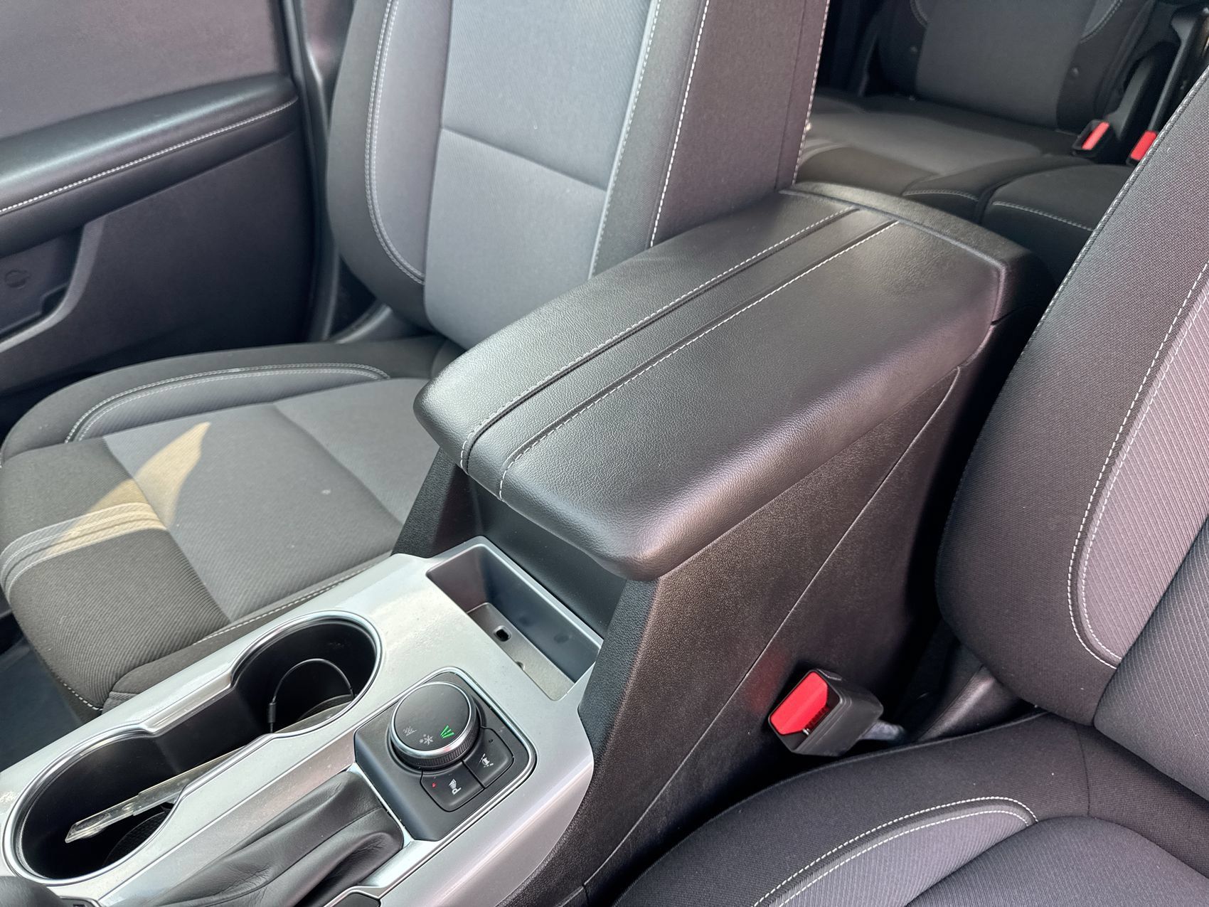Used 2024 Chevrolet Blazer LT w/ Convenience Package FWD image 20