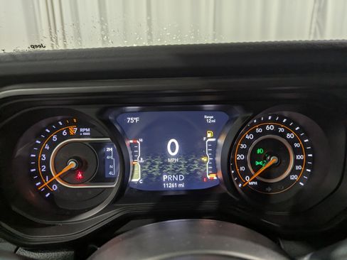 Used 2026 Jeep Gladiator Rubicon AWD/4WD image 16
