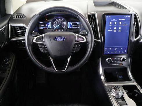 Used 2024 Ford Edge Titanium AWD/4WD image 20