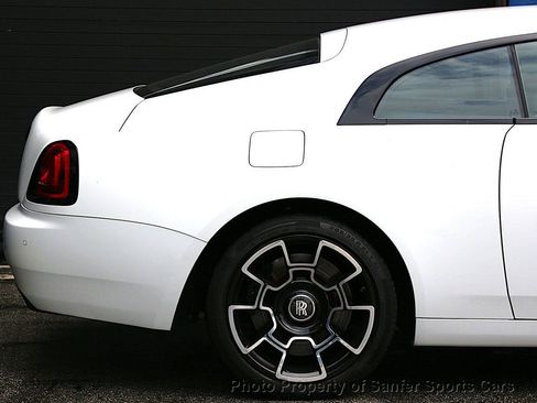 Used 2021 Rolls-Royce Wraith RWD image 15