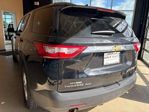 Used 2020 Chevrolet Traverse LS w/ LPO, Floor Liner Package AWD/4WD image 10