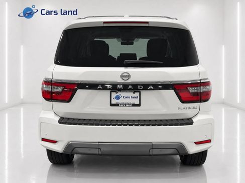 Used 2022 Nissan Armada Platinum w/ Captain's Chairs Package RWD image 4