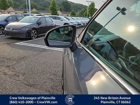 Certified 2023 Volkswagen Taos SEL AWD/4WD image 27