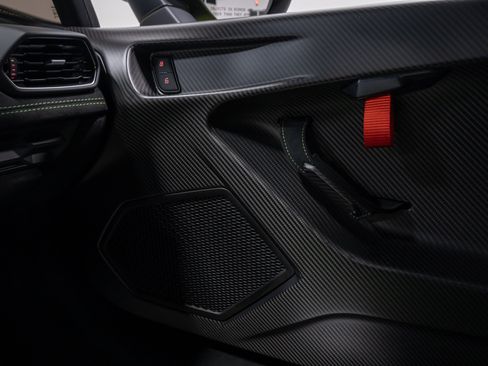 Used 2023 Lamborghini Huracan STO RWD image 64