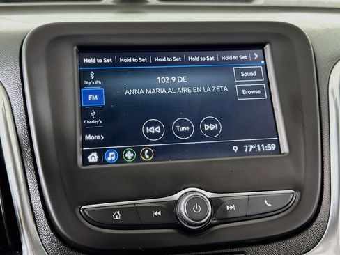 Used 2019 Chevrolet Equinox LS AWD/4WD image 30