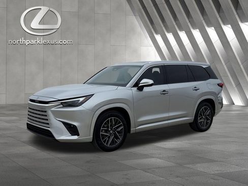 Certified 2025 Lexus TX 350 AWD w/ Technology Package image 3