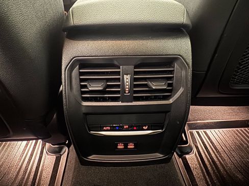 Used 2021 BMW M340i xDrive w/ Premium Package image 30