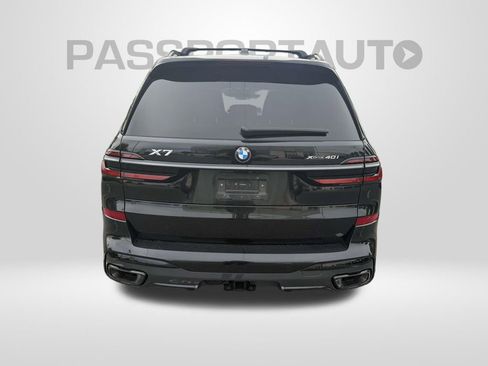 Used 2024 BMW X7 xDrive40i w/ Executive Package AWD/4WD image 3