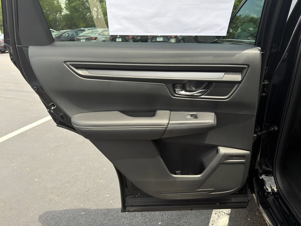 Used 2027 Honda CR-V LX image 19