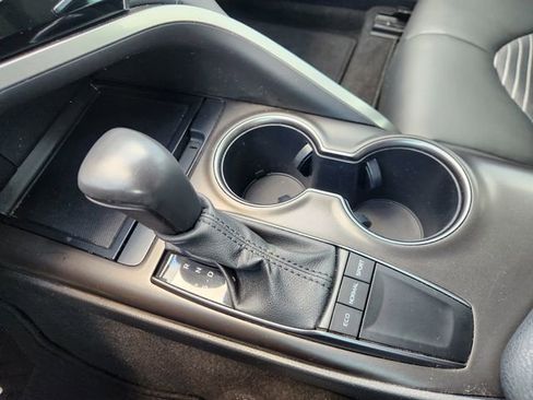 Certified 2023 Toyota Camry SE FWD image 19