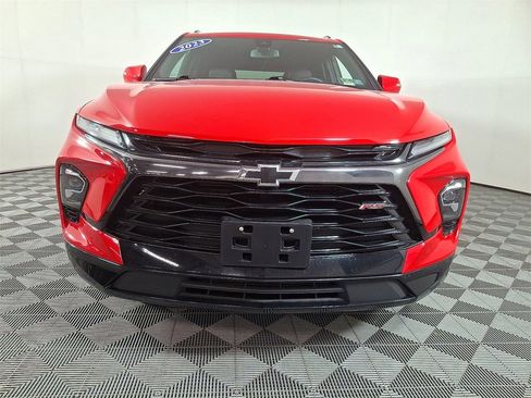 Used 2023 Chevrolet Blazer RS w/ Enhanced Convenience Package image 5