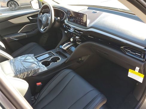 New 2026 Acura MDX FWD image 4