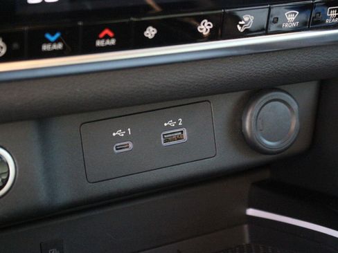 Used 2022 Nissan Rogue Platinum w/ Head-Up Display Package FWD image 28