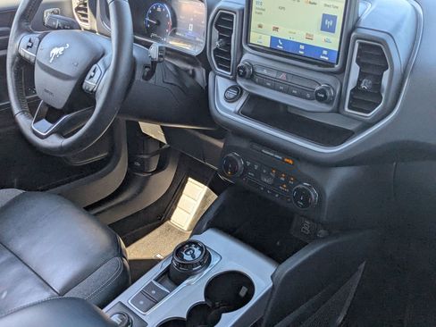 Certified 2023 Ford Bronco Sport Outer Banks w/ Tech Package image 11