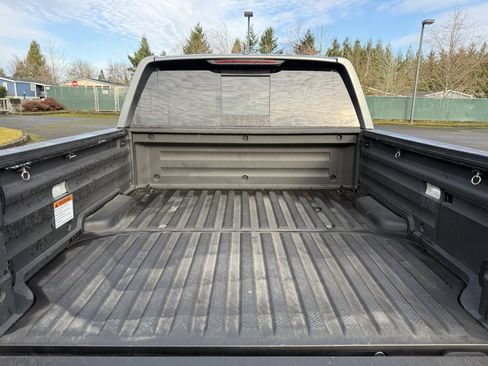 Used 2017 Honda Ridgeline RTL-E image 11