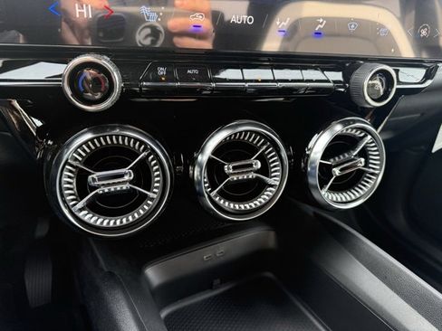 New 2026 Chevrolet Blazer EV LT image 20