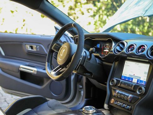 Used 2020 Ford Mustang Shelby GT500 w/ Technology Package image 25