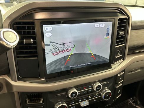 Used 2025 Ford F150 XLT w/ Equipment Group 301A Standard AWD/4WD image 18