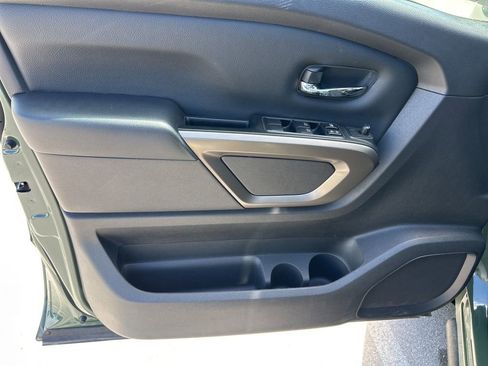 Certified 2024 Nissan Titan 2WD Crew Cab image 19