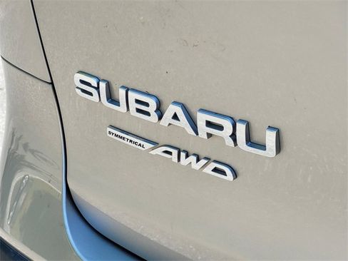 Used 2020 Subaru Ascent Premium w/ Convenience Package image 12