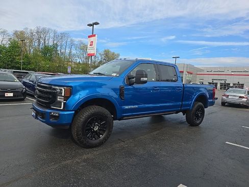 Used 2020 Ford F350 Lariat AWD/4WD image 3