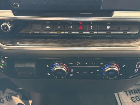 New 2026 GMC Sierra 1500 Elevation image 49