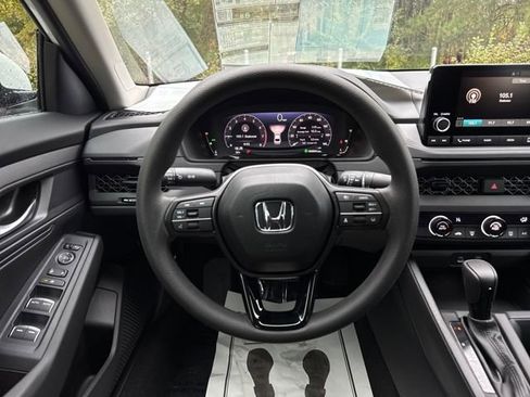 New 2025 Honda Accord LX image 16
