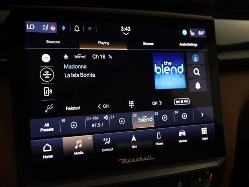 Used 2023 Maserati Quattroporte Modena Q4 image 48